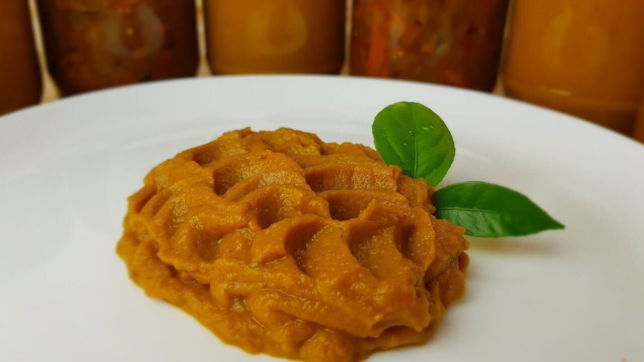 Баклажанна ікра за секретами приготування від шеф-кухаря Клопотенка