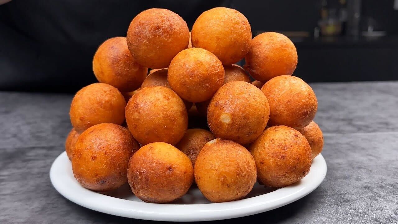 Пампушки з сирного тіста: ділимося рецептом мʼякої та ніжної страви