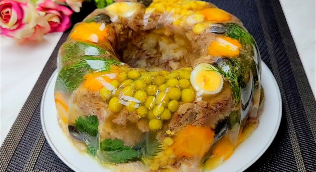 Домашній холодець із курки: обов’язково приготуйте культову святкову страву на Новий рік та потіште родину 