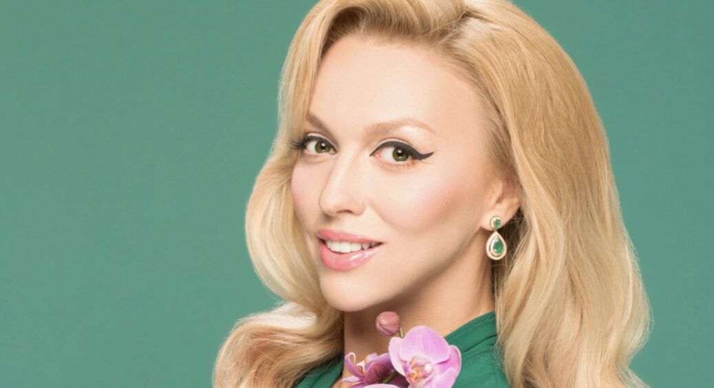 Білизна виглядає так, ніби її немає: Оля Полякова спантеличила своїм нарядом на концерті – це варте уваги 