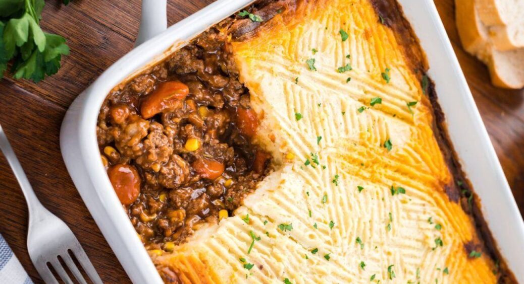 Як приготувати пастуший пиріг з гарбузом: найсмачніша гаряча страва для всієї сім’ї на обід чи вечерю 