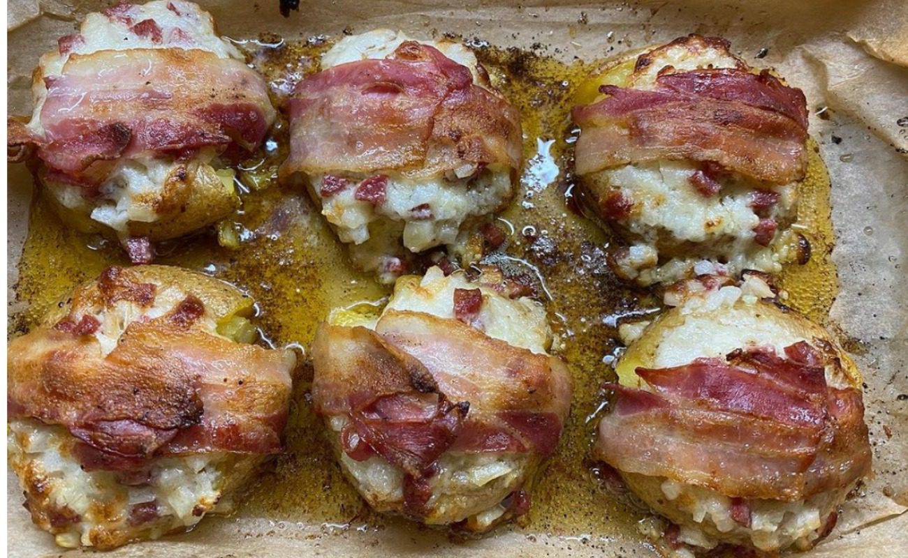 Модна картопля у мундирі