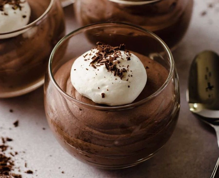Рецепт шоколадно-сметанкового мусу: швидко та смачно