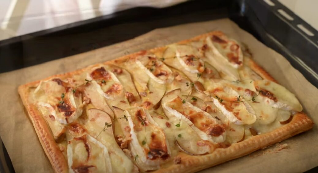 Неймовірно простий пиріг за 5 хвилин. Здивує всіх своїм поєднанням смаків: шедевр французької кухні 