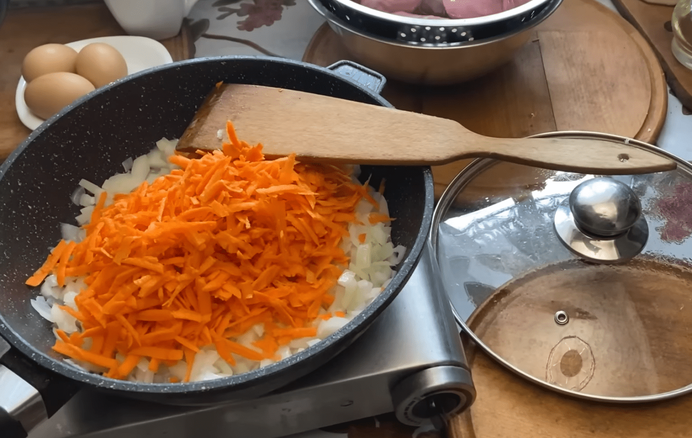 Рецепт приготування печінкових котлет з овочами