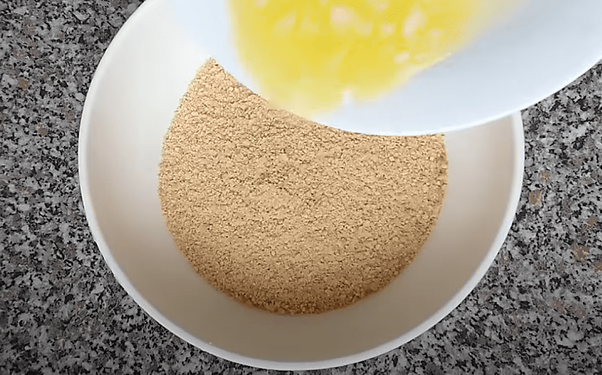 Рецепт приготування мінічизкейків з кисломолочного сиру