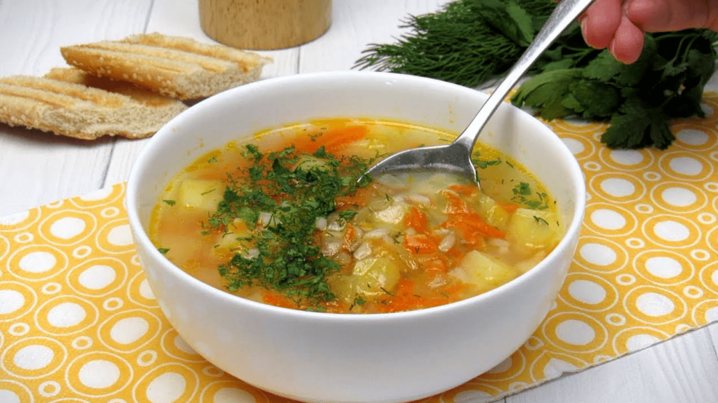 Простий рецепт приготування рисового супу без м'яса
