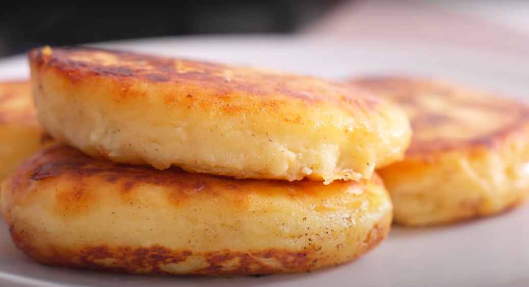 Просто та без зайвих заморочок: рецепт приготування картопляних зраз з м’ясом, які просто тануть в роті 