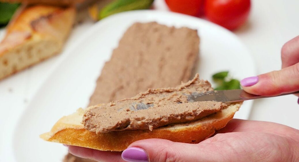 Такої смачної намазки завжди буде мало: змішуємо консервовану горбушу з цим продуктом і подаємо до столу 