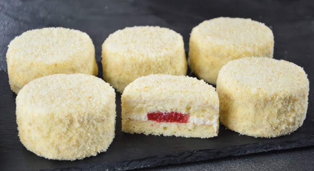 Можна їсти кілограмами! Тістечко “Ніженка” на сметані: смак як з дитинства і бюджетно. Спробуйте 