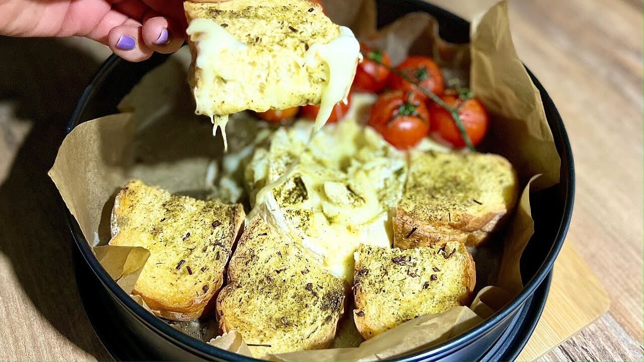 Проста закуска за 15 хвилин: така смакота стане вишуканим доповненням до вашого столу