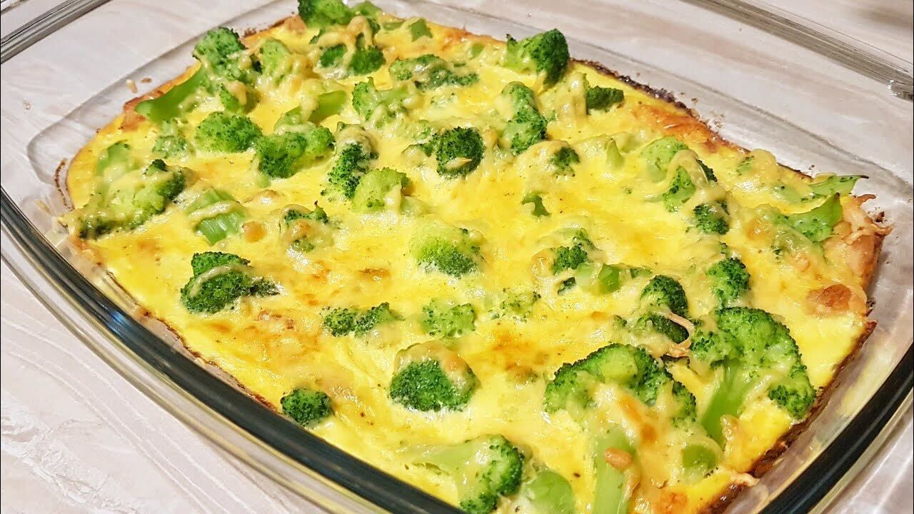 Дуже смачна запіканка з броколі й курячого філе