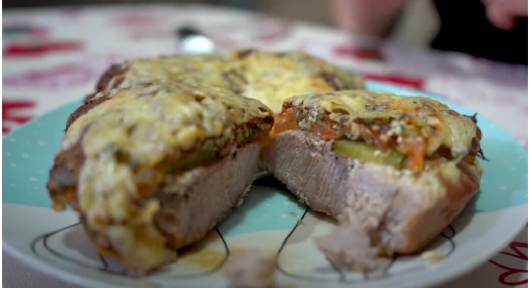 М’ясо не тушкую і не мариную, а готую в рукаві з цим: запікається швидко, а справ на 5 хвилин 