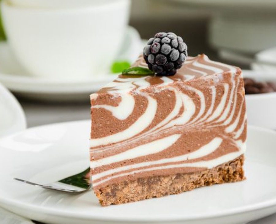 Рецепт мусового сметанно-вершкового торта без випічки: простіше простого