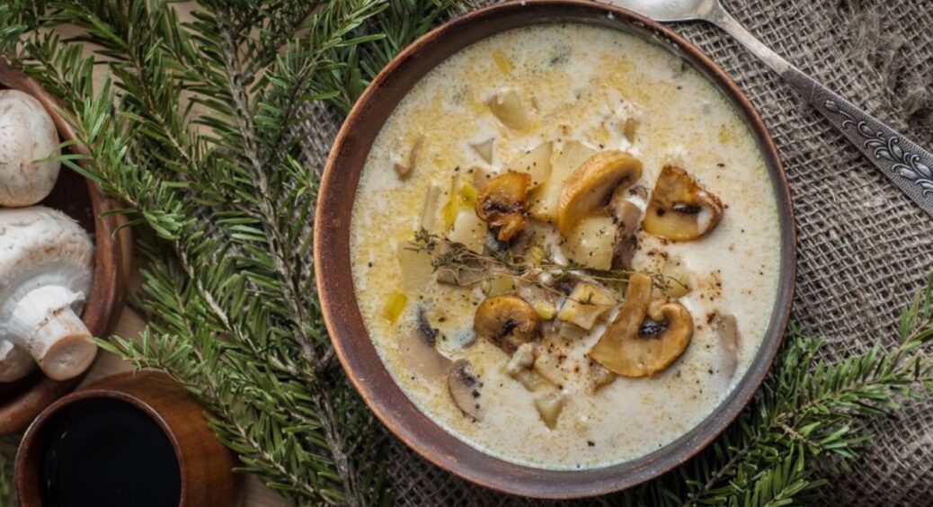 Ідеальний грибний суп: багатий на вітаміни, легкий, а готується настільки просто, наскільки це можливо 