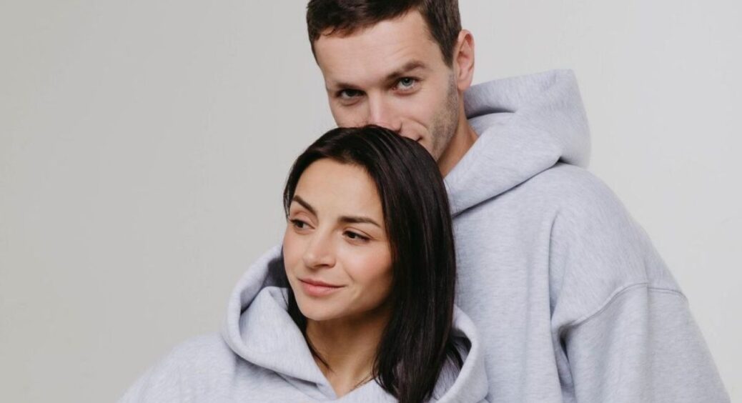 Ілона Гвоздьова вперше прокоментувала чутки про розлучення з чоловіком: “Точно треба збирати валізу…” 