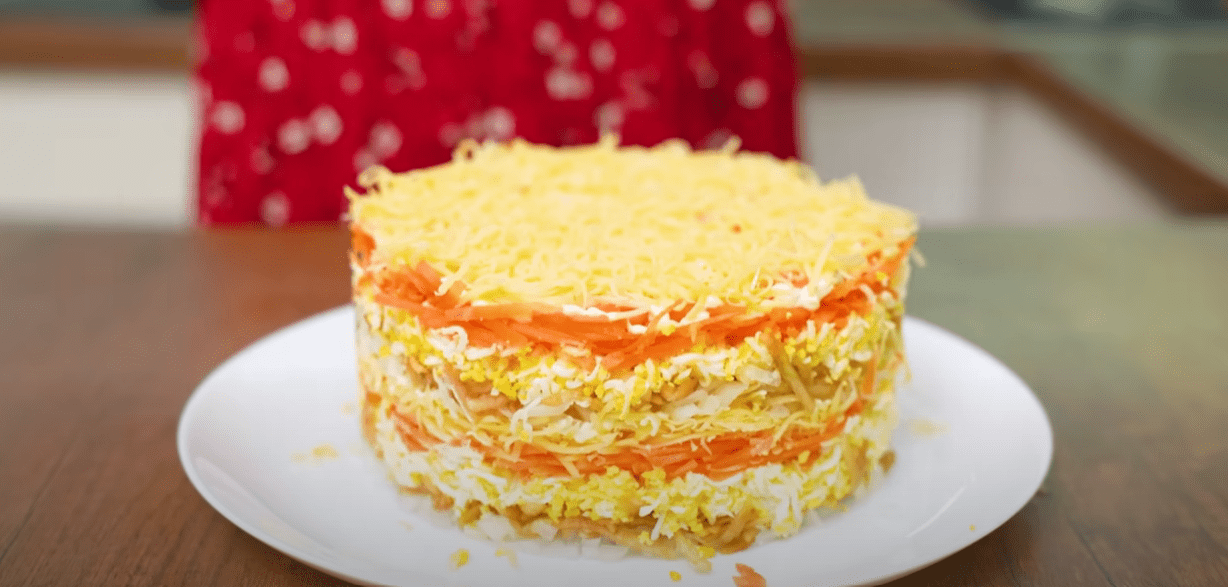 Кулінар розповів, як приготувати смачний салат з п'яти інгредієнтів