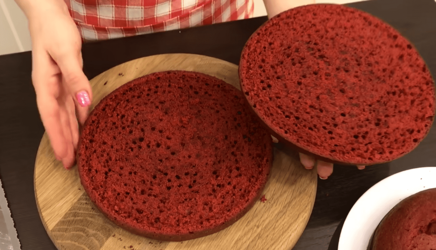 Рецепт приготування популярного торта Червоний оксамит