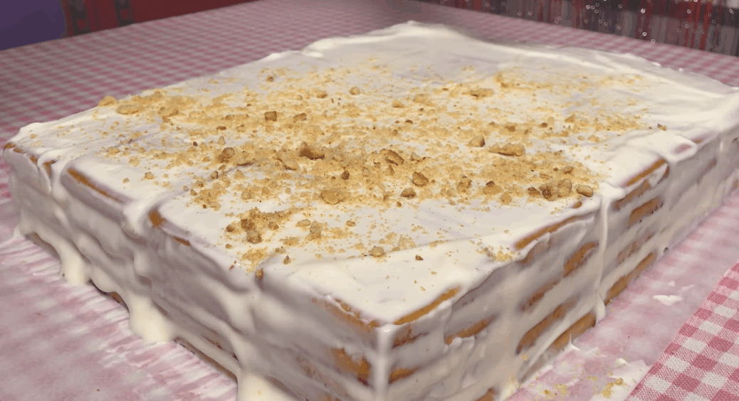 Торт “Сметанковий рай” стане зіркою новорічного столу – чудовий вибір для зустрічі 2026 