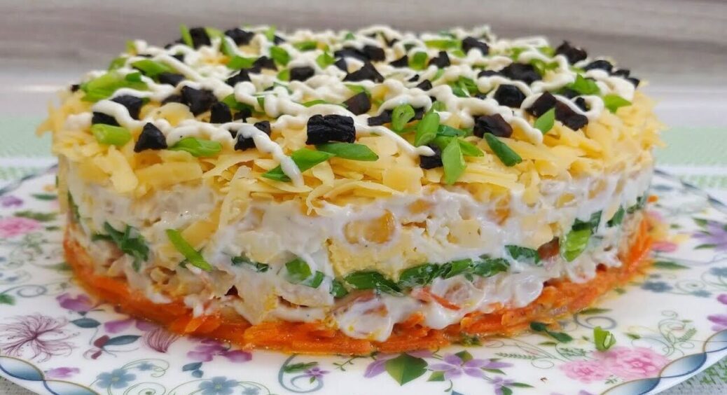 Салат “Фантазія”. Знахідка, а не просто рецепт: безпрограшний варіант на усі свята з простих інгредієнтів 