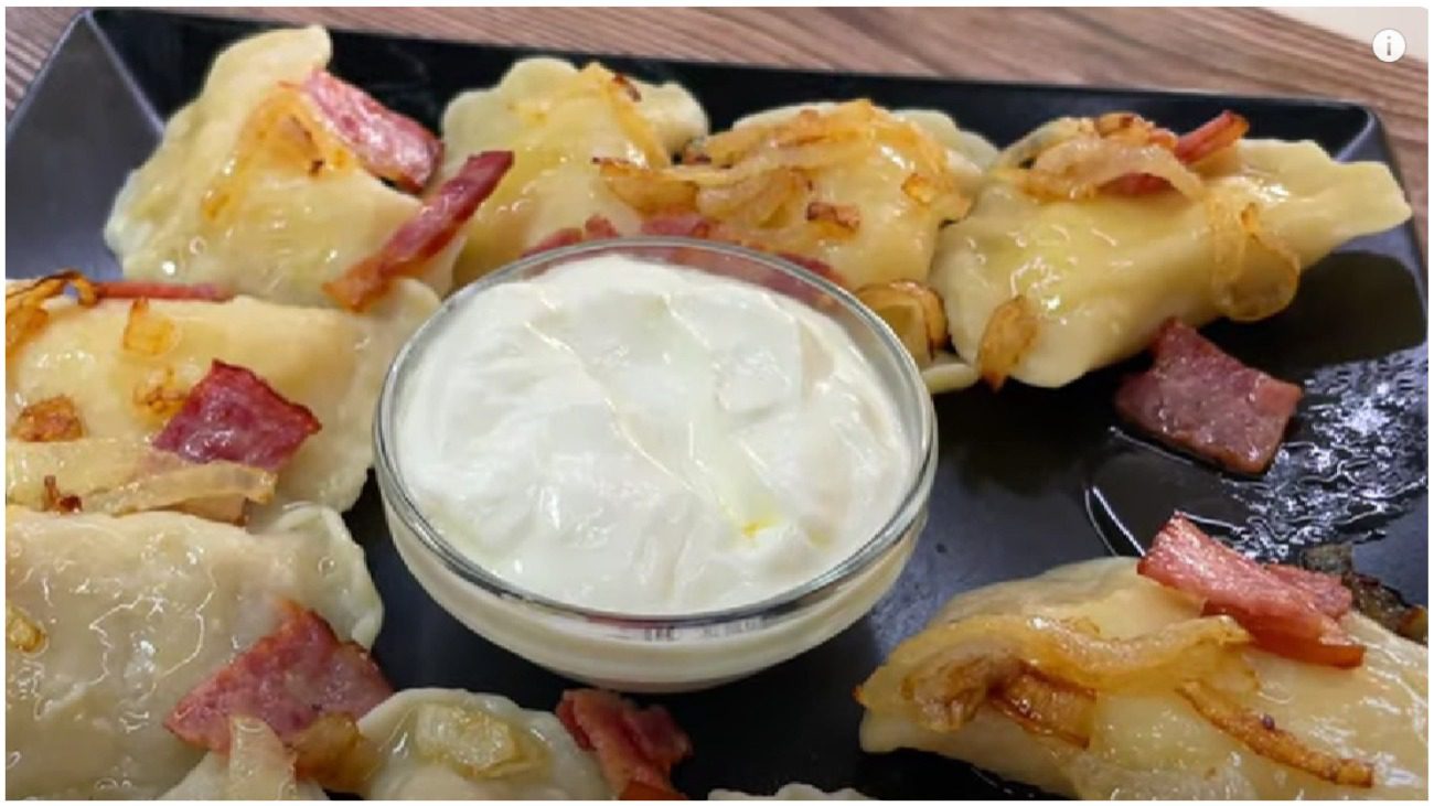 Як приготувати польськи пироги, які нагадують українські вареники