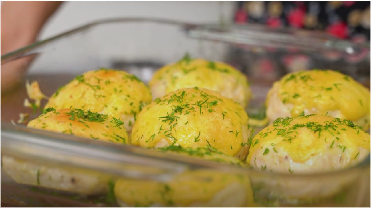 Ліниві котлети по-київськи із курячого філе