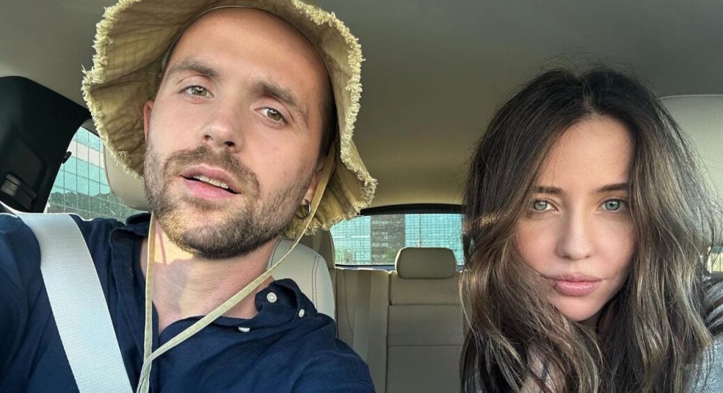 Це чутимуть усі сусіди: Міша Кацурін показав подарунок, який отримав від Дорофєєвої – не те, що ви подумали 