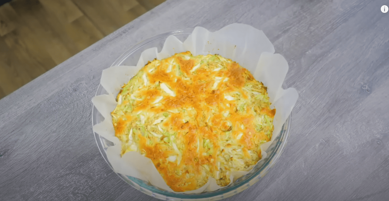 Рецепт корисного пирога з вівсянки та капусти: для тонкої талії 