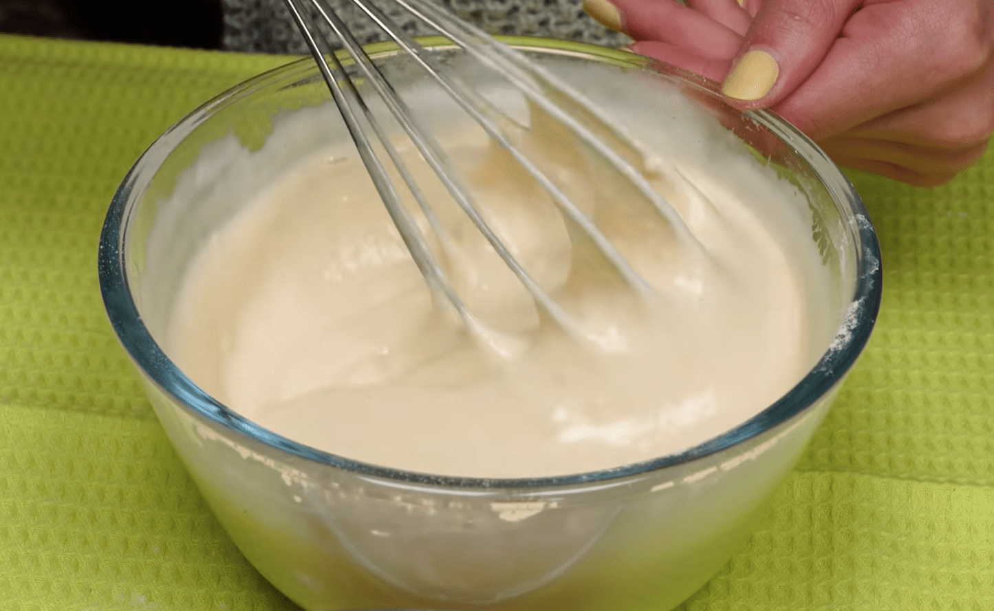 Рецепт приготування курки у клярі з мінеральної води