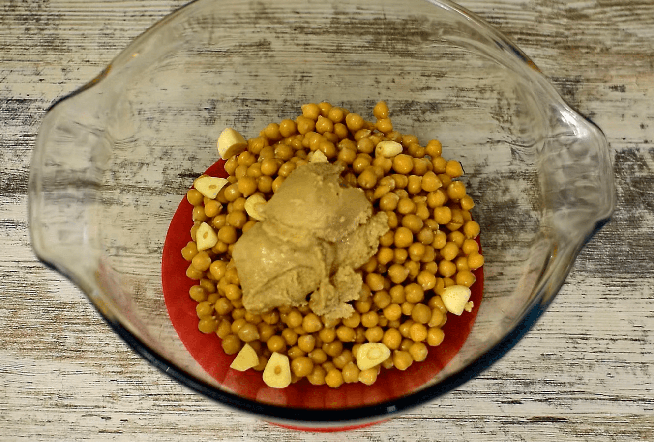 Рецепт приготування хумусу з консервованого нуту