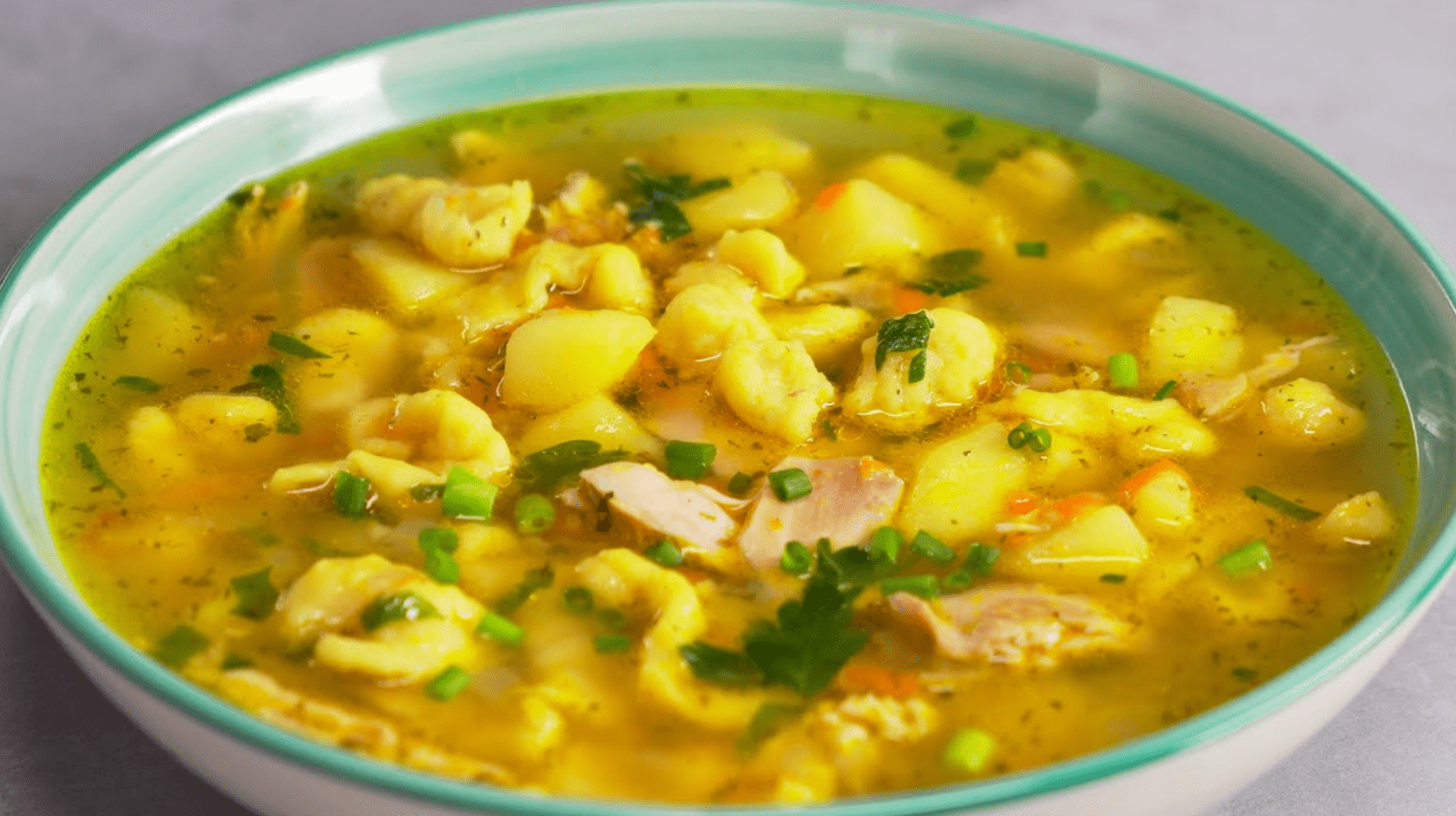 Рецепт приготування курячого супу з галушками