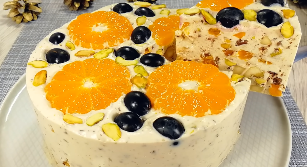 Простий тортик, нічим не гірший за магазинний: рецепт домашньої смакоти, яку можна приготувати без духовки 