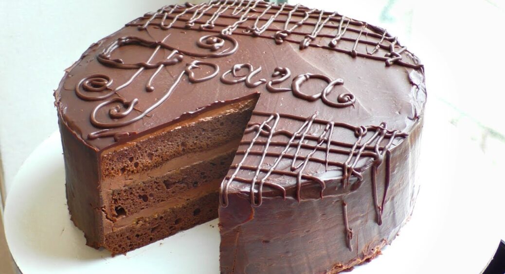 Легендарна класика, перевірена роками. Детальний рецепт знаменитого тортика “Прага”, який підкорив весь світ 