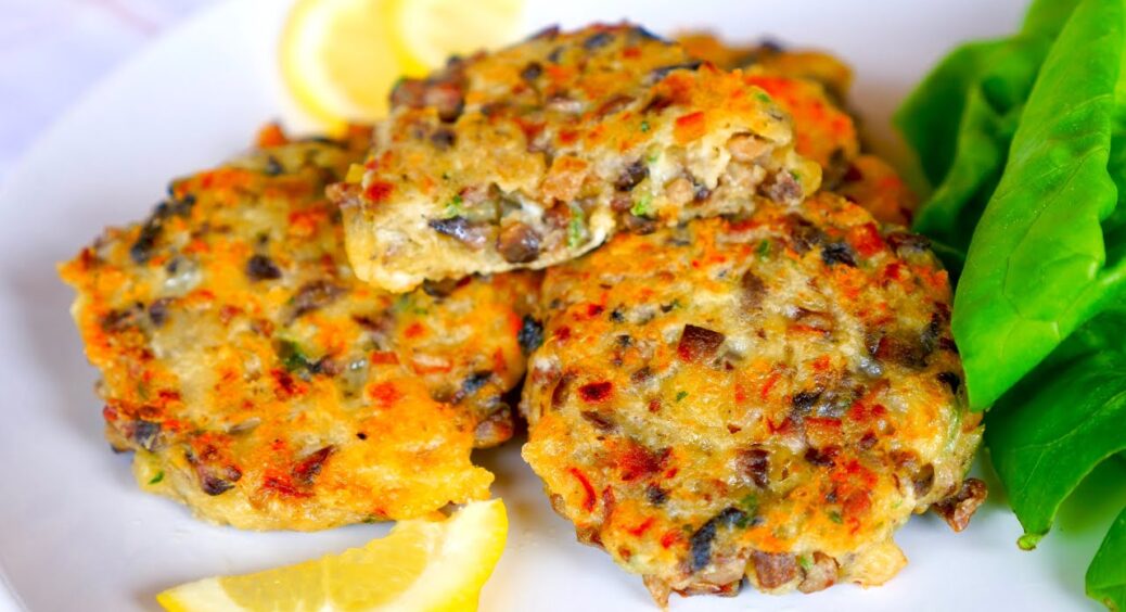 Як приготувати грибні котлети: ароматна страва з печериць – ідеально підходять і до макаронів, і до гречки 