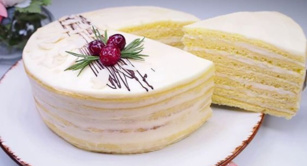 Торт лінивим способом за 30 хвилин: “Молочна фея”. Вологі коржі просто тануть у роті, а борошна мінімум 