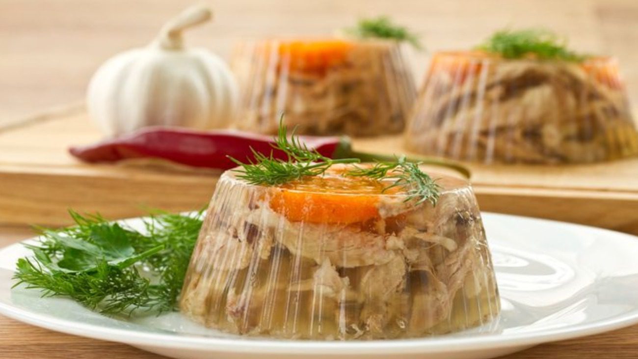 Домашній зельц в пляшці: просто та нереально смачно