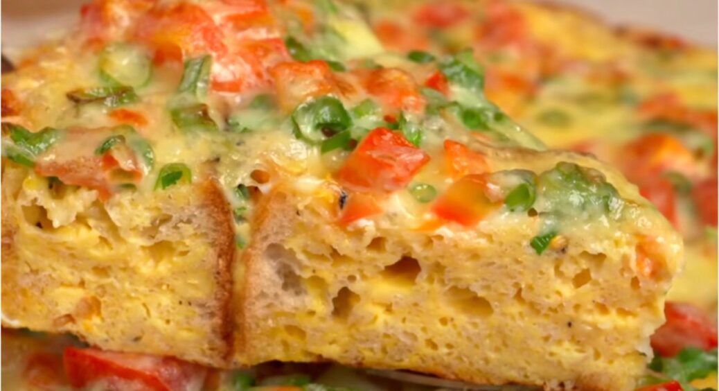 Нема часу готувати? Спробуйте цей дешевий і смачний рецепт для насичених днів – багет та яйця 