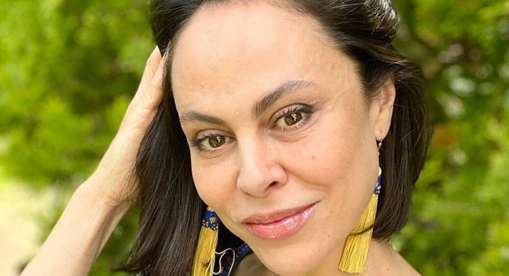 “Маленький рай на землі”: ексдружина Віталія Кличка похизувалася стрункою фігурою на відпочинку в Таїланді 