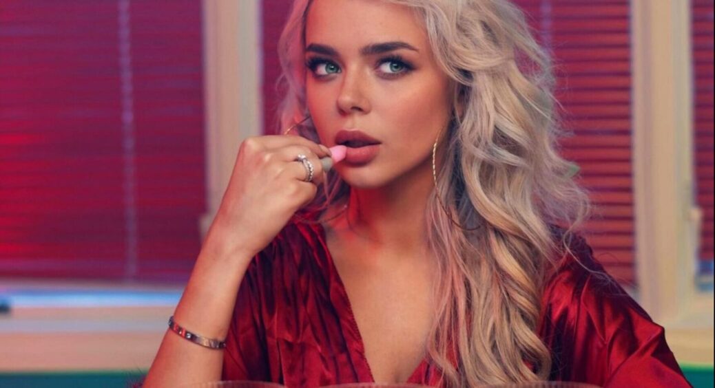 29-річна Аліна Гросу вразила зізнанням, що онкологія раптово постукалася у двері її родини: “Я не приховую” 