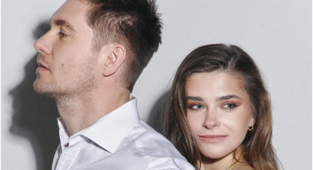 Нова версія: молодша на 16 років дружина Остапчука розповіла історію їхнього знайомства – як було насправді 