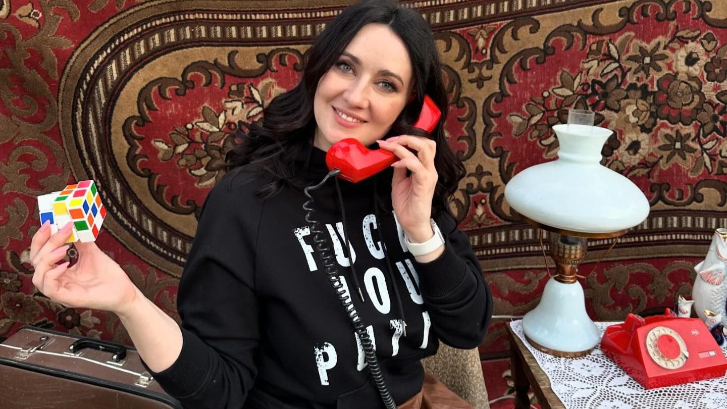 Соломія Вітвіцька побувала в рідному селі коханого