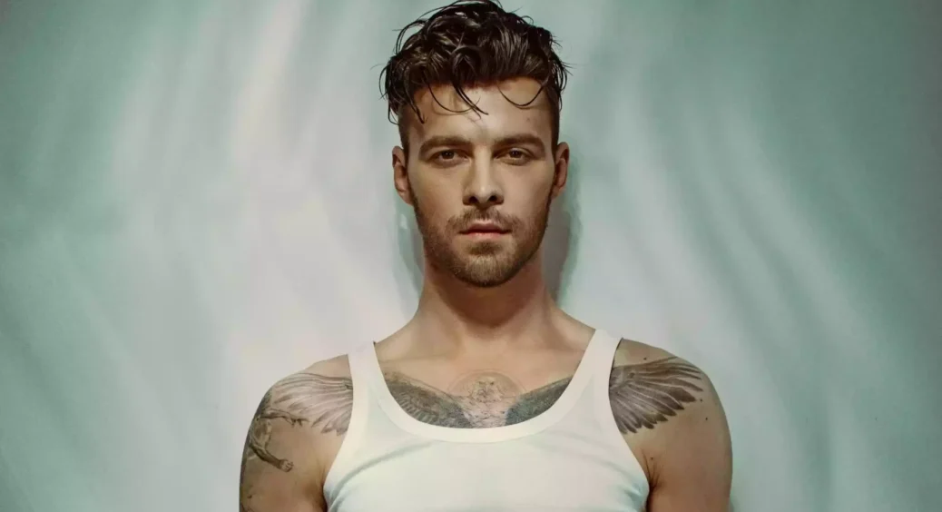 “Дуже аристократична зовнішність”: Макс Барських вирішив поекспериментувати з образом та показав результат 