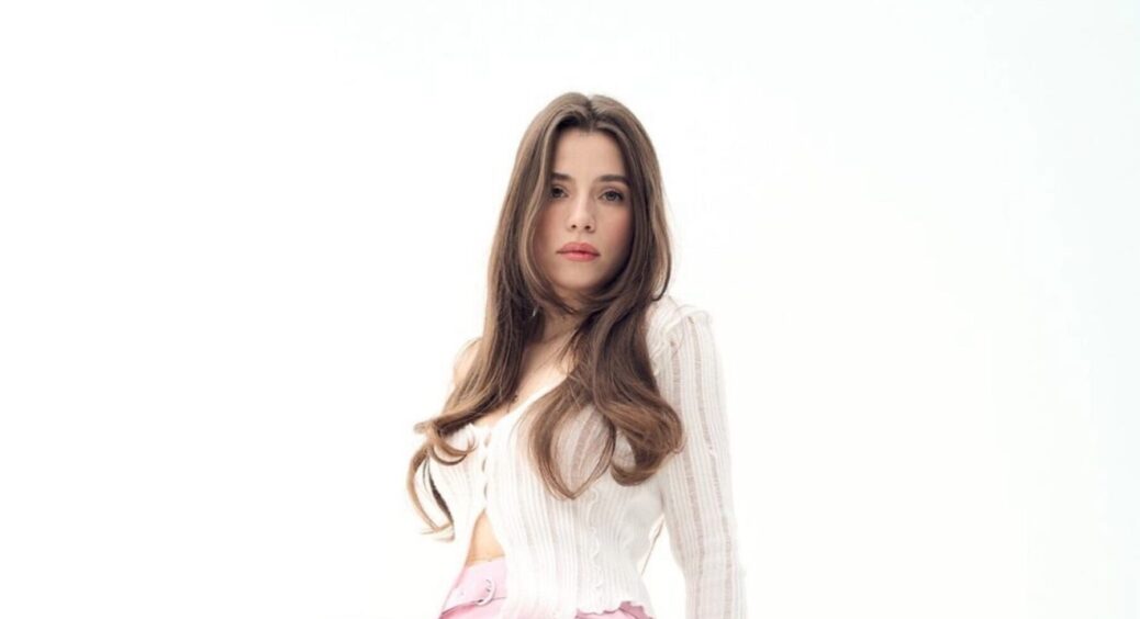 Вакарчук так не ставився: Соловій припала до немолодого іноземця, а він видав свої почуття 