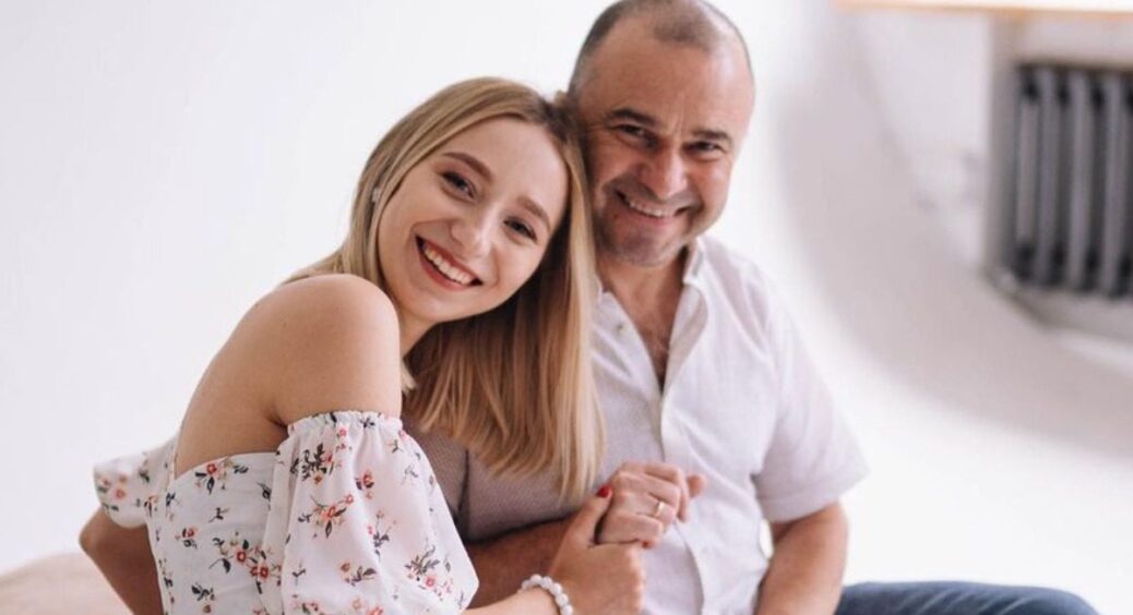 “Оце я наплакалася”: дружина Павліка вразила новиною про народження крихітки-дівчинки і не стримала сліз 