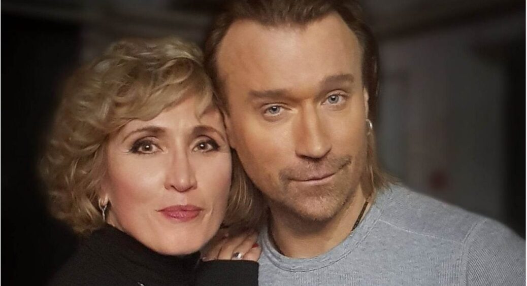 Як живе головна жінка у житті Олега Винника: поки співак із Таюне за кордоном “відпочивають”, вона працює 