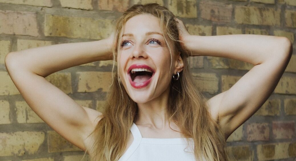 Не все так ідеально: Тіна Кароль похвалилася новими вбраннями – звідки такий жах? 