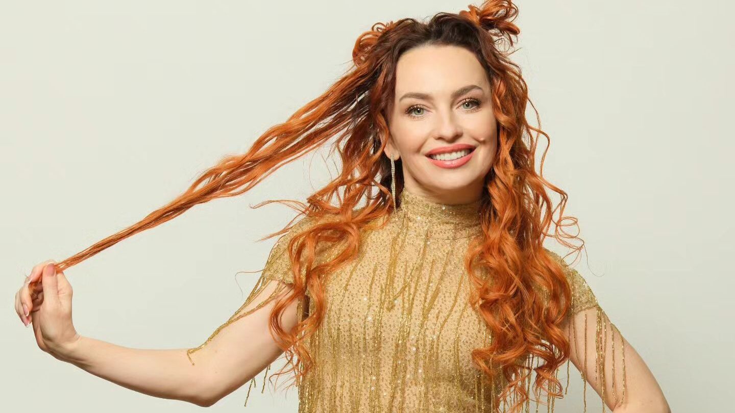 Вікторія Булітко із Дизель Шоу показала себе з великими губами та тату