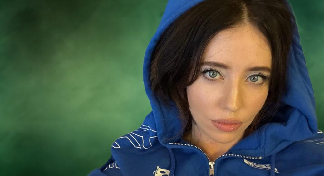 Молода Надя та старий Міша: 13-річна фанатка чесно розповіла, що думає про пару Дорофєєвої та Кацуріна 