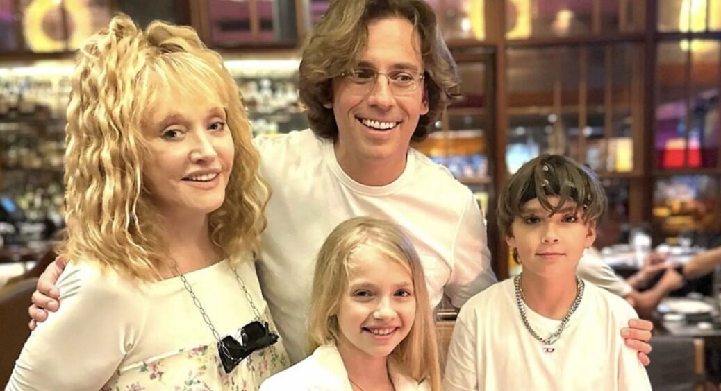 Двійнятам Алли Пугачової та Максима Галкіна виповнилося 11 років: як виглядають зараз Ліза та Гаррі – фото 