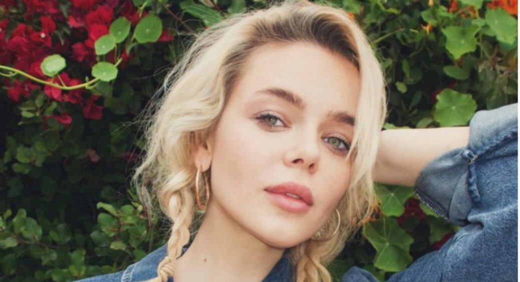 Аліна Гросу засвітилася зі своїм законним чоловіком і це не її колишній-росіянин: вже немолодий 